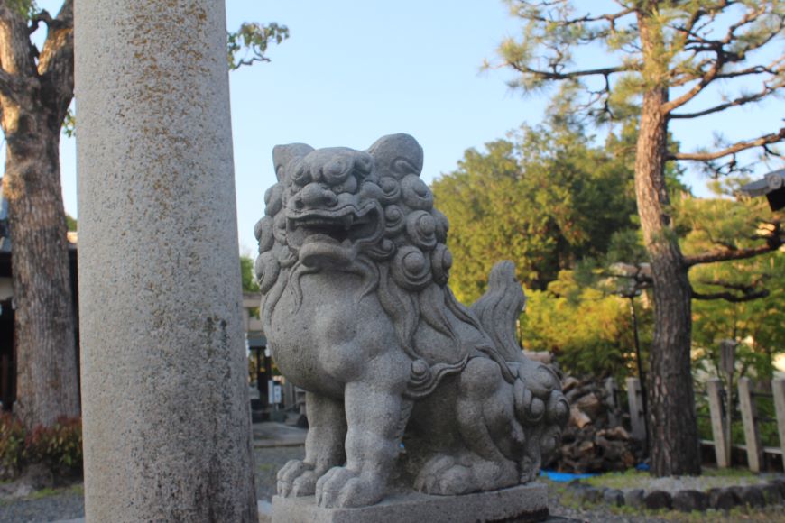 六請神社 狛犬2