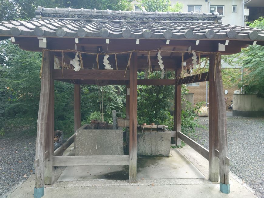 西院野々宮神社 手水舎1