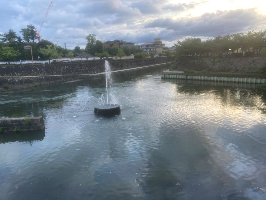 京都市左京区 京都市動物園から見る琵琶湖疏水