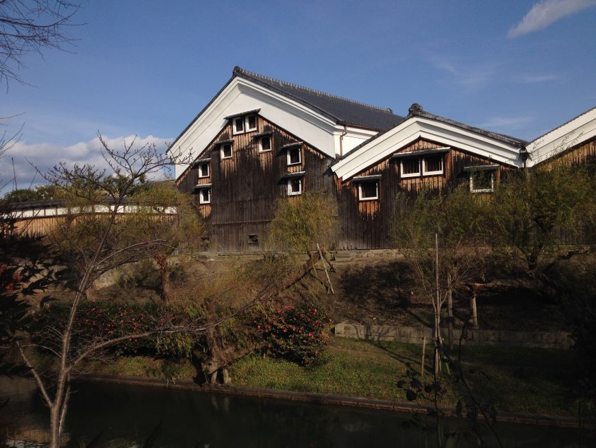 京都市伏見区 酒蔵と濠川