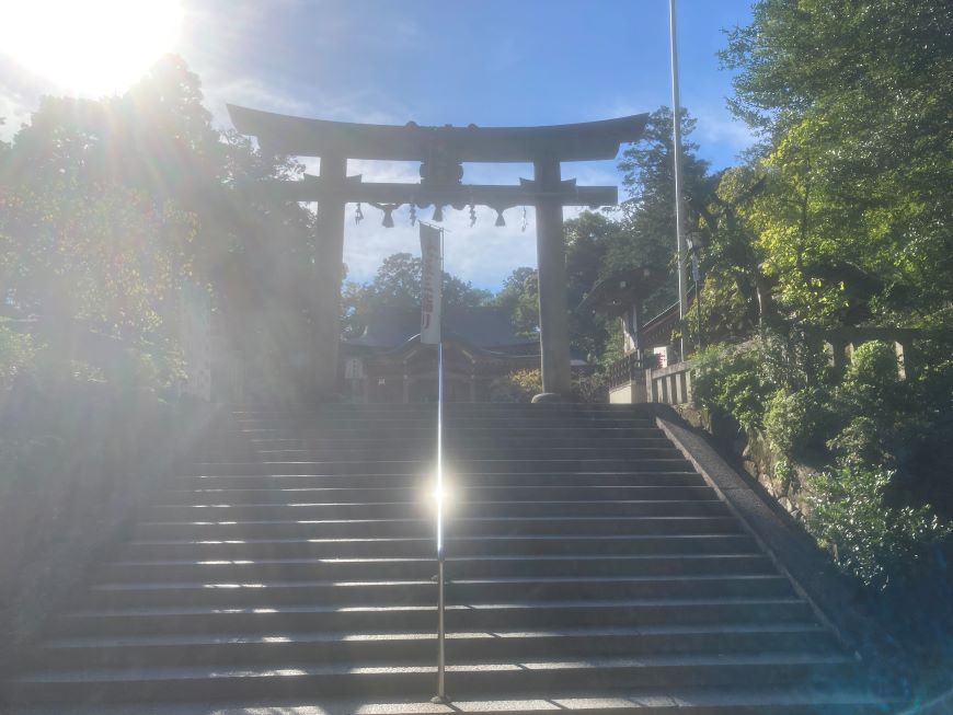 長岡天満宮 本殿へ向かう鳥居